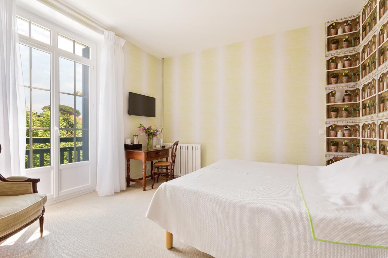 סן-ז'אן-דה-לוז Hotel Les Goelands מראה חיצוני תמונה